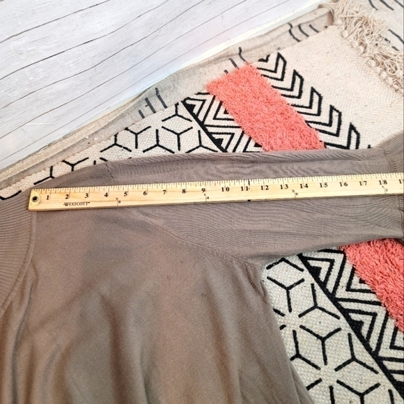 525 AMERICA TURTLENECK SWEATER W BELL SLEEVES, SZ LARGE - Picture 10 of 12